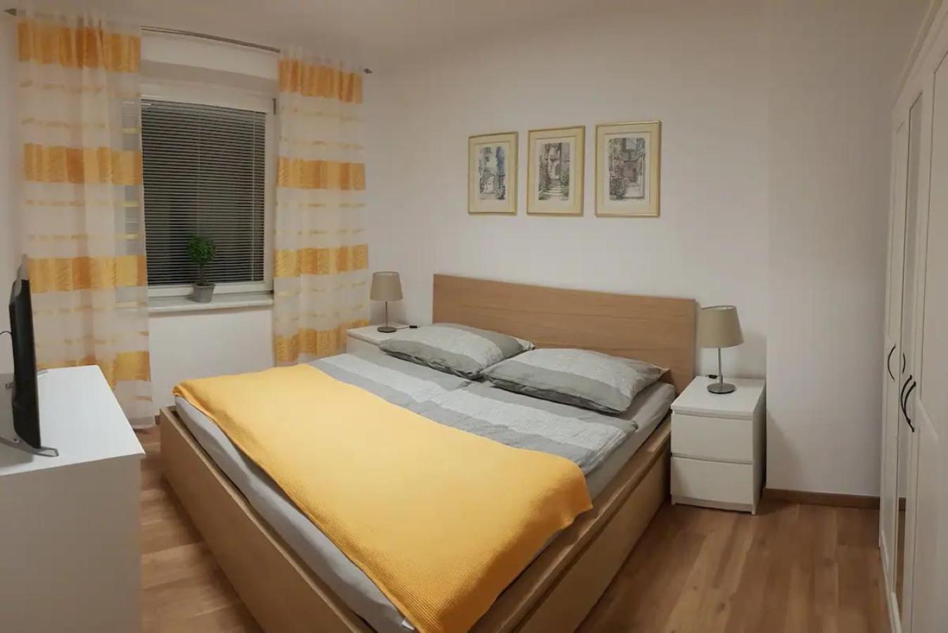 Top Appartement Fuer Business-Wohnen-Urlaub Wiener Neustadt Exterior photo